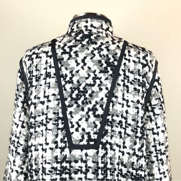 Michael Boris Check Coat Cashmere & Wool in Black & White Houndstooth Mid Length - Picture 4 of 9